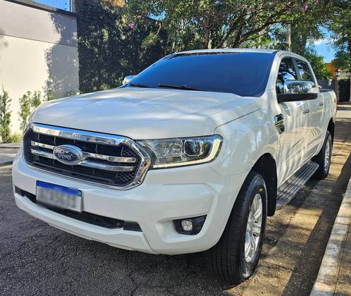 FORD RANGER 3.2 XLT 4X4 CD 20V DIESEL 4P AUTOMÁTICO FORD RANGER 3.2 XLT 4X4 CD 20V DIESEL 4P AUTOMÁTICO